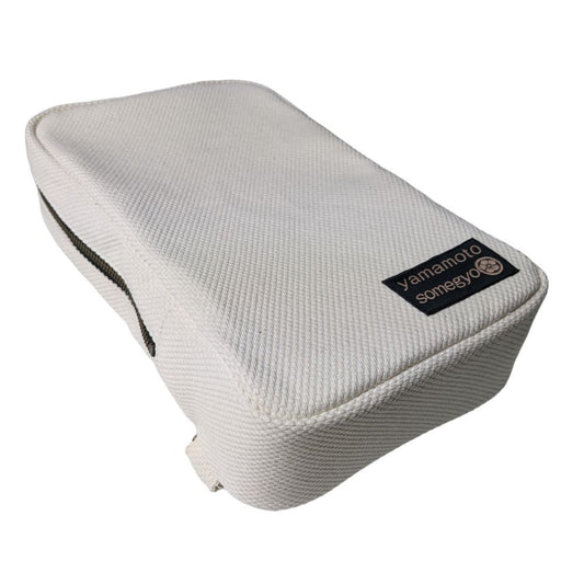 生成り刺子のシンプルボディーバッグ